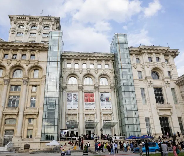 The National Museum of Contemporary Art (MNAC)